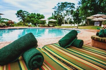 هتل Sabi River Sun Resort