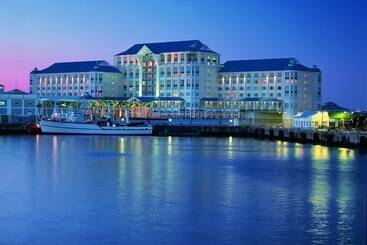 هتل The Table Bay