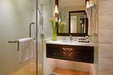 Rendezvous Hotel Singapore By Far East Hospitality