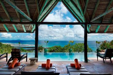 استراحتگاه Fregate Island Private
