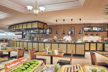 Swissotel The Stamford Singapore