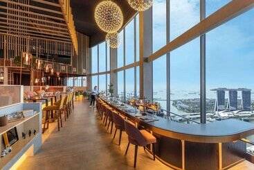 Swissotel The Stamford Singapore