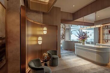 Swissotel The Stamford Singapore