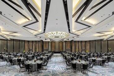 Swissotel The Stamford Singapore
