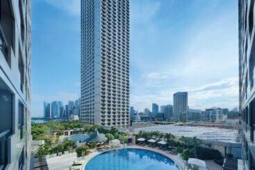 Swissotel The Stamford Singapore