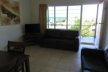 Airlie Beach Apartments