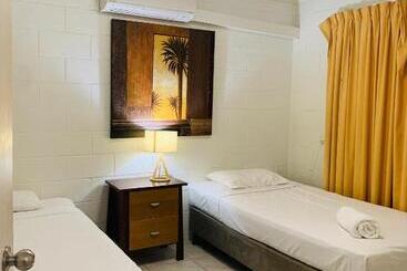 Airlie Beach Apartments