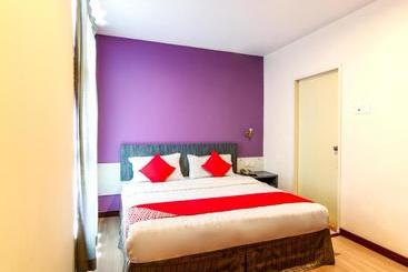 هتل Esplanade By Oyo Rooms