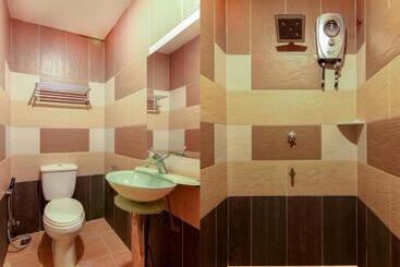هتل Esplanade By Oyo Rooms