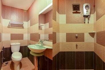 هتل Esplanade By Oyo Rooms