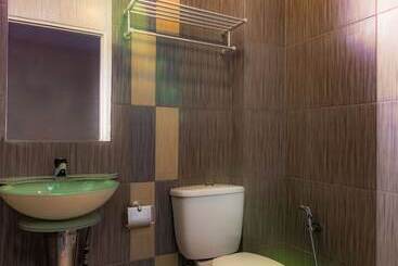 هتل Esplanade By Oyo Rooms
