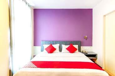 هتل Esplanade By Oyo Rooms