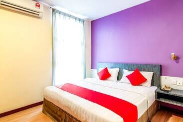 هتل Esplanade By Oyo Rooms
