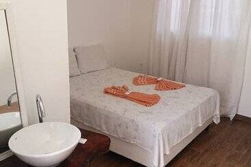 هتل Pousada Villa Dellerose