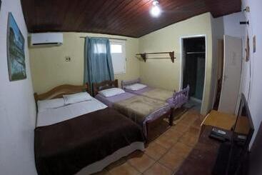 هتل Pousada Villa Dellerose