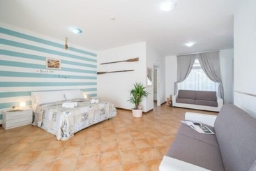 هاستل Bluelake Inn