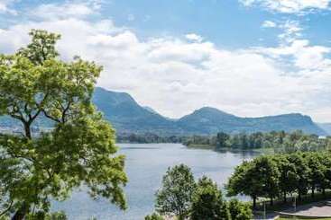 هاستل Bluelake Inn