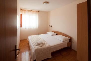 Apartment Toni 555