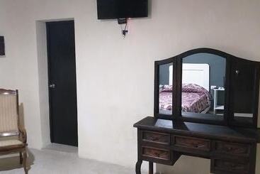 Hostel Casa Xtakay