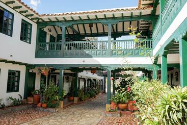 هتل Beth Sarim