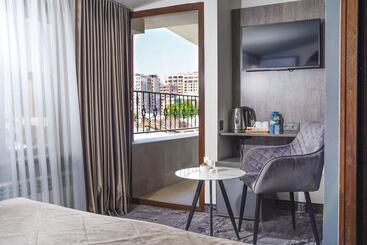 Median Hotel, City Center Yerevan