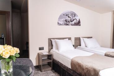 Median Hotel, City Center Yerevan