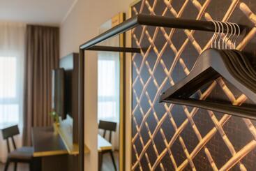 هتل Holiday Inn   The Niu, Mesh Stuttgart Messe, An Ihg