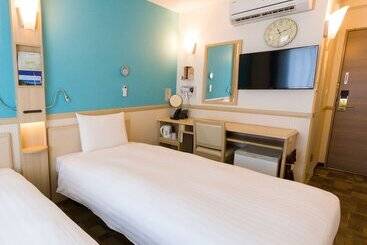 هتل Toyoko Inn Iwakuni-eki Nishi-guchi