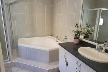 پانسیون Atlantic Spa Boutique