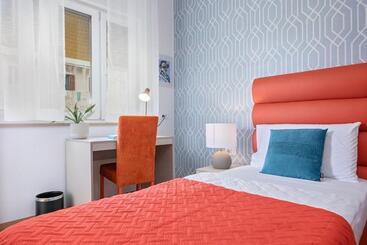 پانسیون La Preziosa Rooms