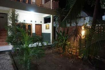 پانسیون Sagita Bungalow
