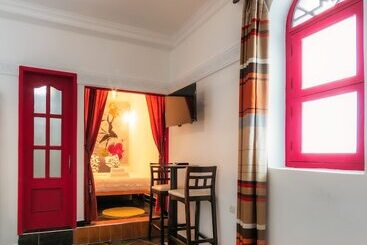 ریاض Ryad A&b Sarai