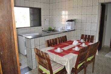 هاستل Spot Hotel E Pousada