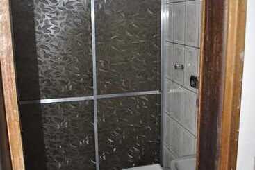 هاستل Spot Hotel E Pousada