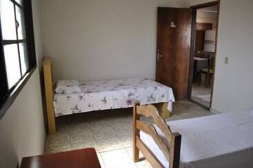 هاستل Spot Hotel E Pousada