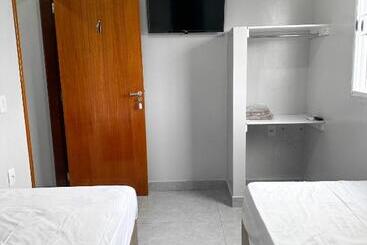 هاستل Spot Hotel E Pousada