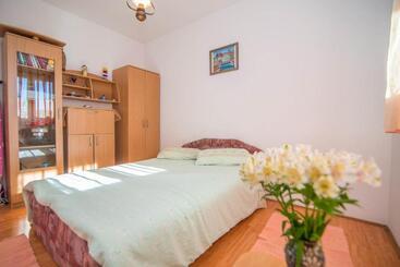 Apartments Cihorich