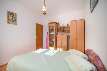 Apartments Cihorich