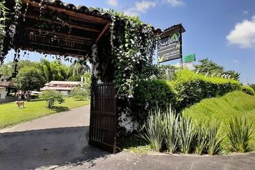 تختخواب و صبحانه Finca Hotel Santana