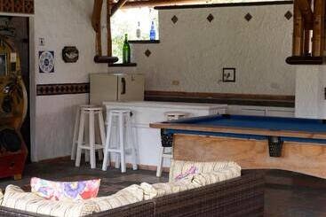 تختخواب و صبحانه Finca Hotel Santana