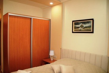 Eagle Rock Holiday Apartments