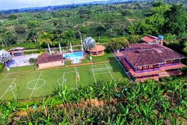 هتل El Jardín Del Quindío