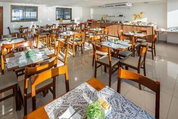 هتل Rede Andrade Riviera Premium