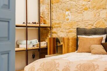 هتل Tasev Guesthouse