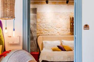 هتل Tasev Guesthouse