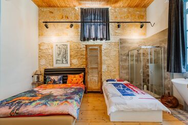هتل Tasev Guesthouse