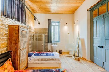 هتل Tasev Guesthouse