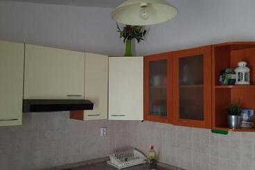 پانسیون Apartments Boćin Rosso