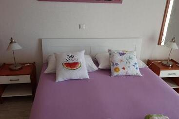 پانسیون Apartments Boćin Rosso