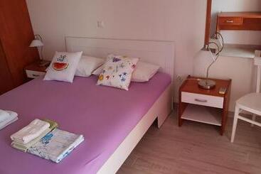 پانسیون Apartments Boćin Rosso